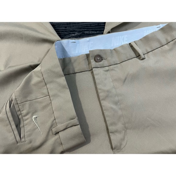 Nike Golf 833194-235 Mens Standard Fit Golf Pants Tan‎ Size 40x32 Dri-FIT 3445 - Picture 1 of 8